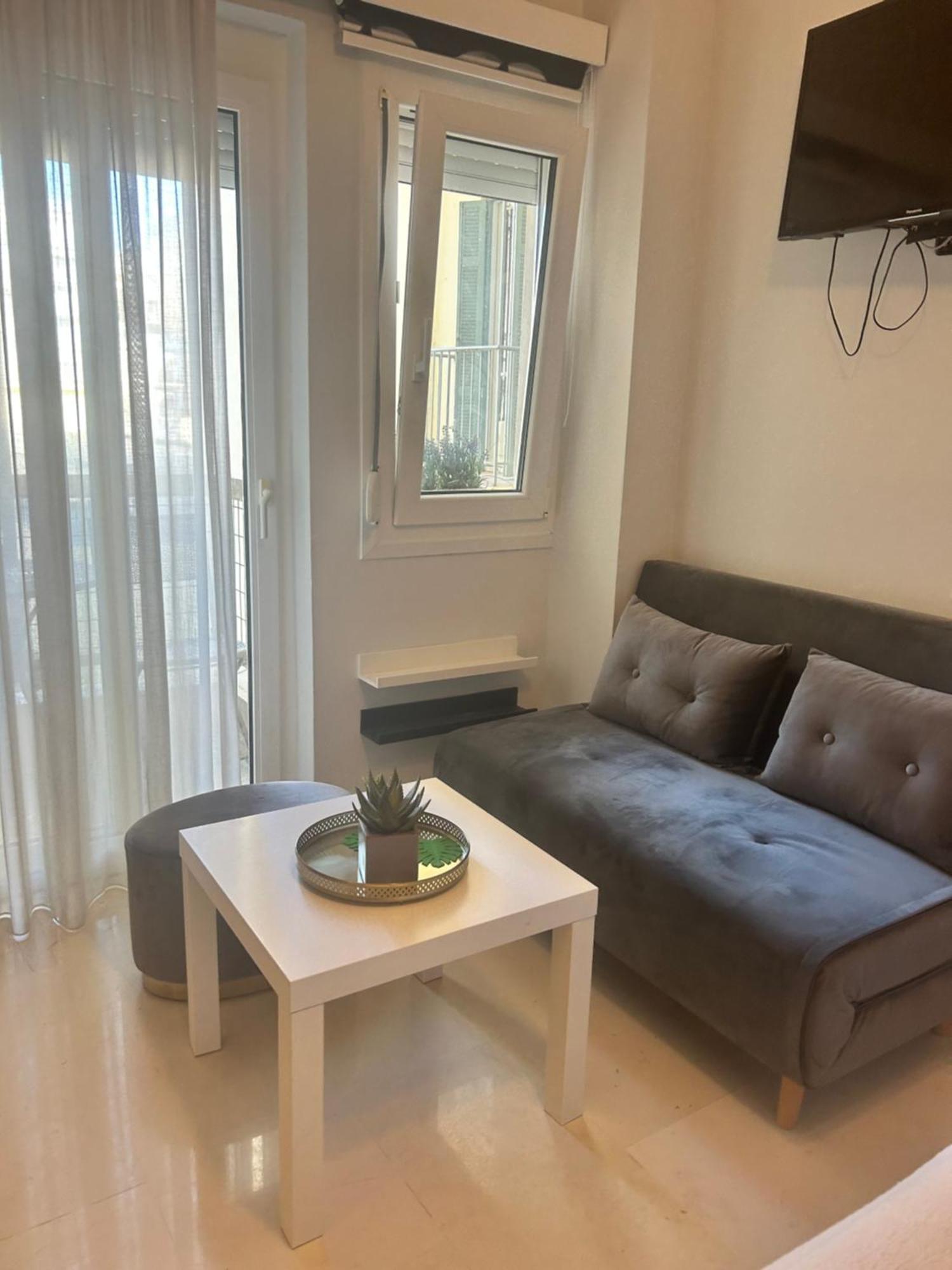 Apartamento Agias Sofias 28 Tesalónica Exterior foto